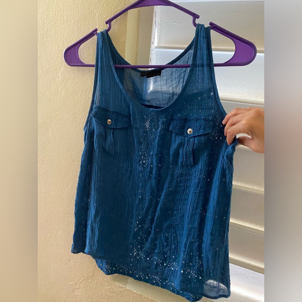 Blue top